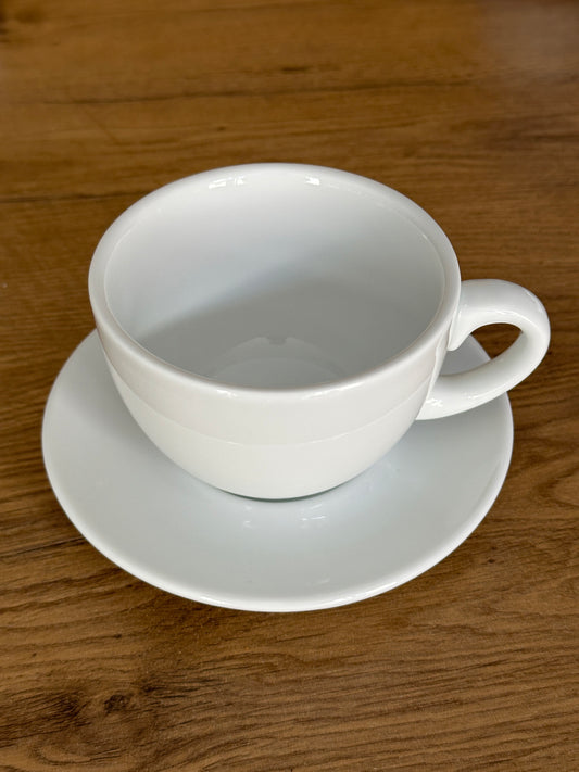 Milchkaffee Tasse Neutral mit Unterteller
